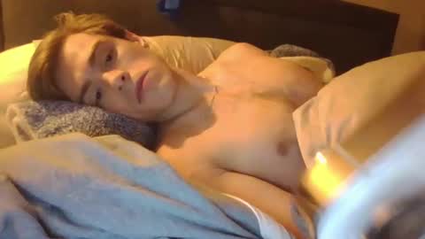 Image of Full archive of halor9898 nude recordings. Monitor and record halor9898 for free from Chaturbate.