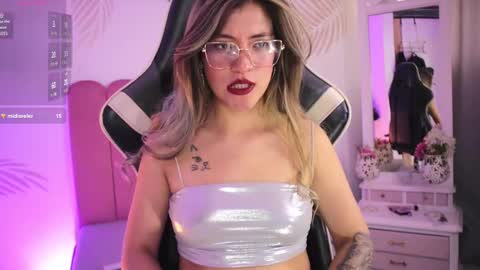 Image of Full archive of hanna_jonnees nude recordings. Monitor and record hanna_jonnees for free from Chaturbate.