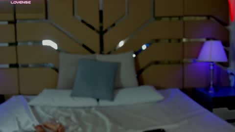 Image of Full archive of hanna_zaens nude recordings. Monitor and record hanna_zaens for free from Chaturbate.