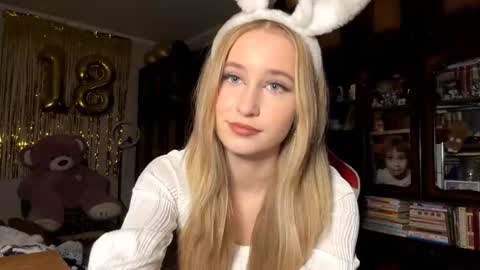 Image of Full archive of harrietbate nude recordings. Monitor and record harrietbate for free from Chaturbate.