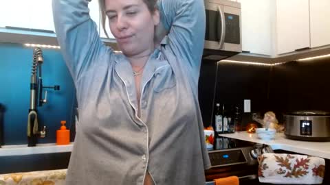 Image of Full archive of hazel_skye nude recordings. Monitor and record hazel_skye for free from Chaturbate.