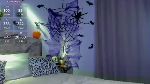 Image of Full archive of holly_444 nude recordings. Monitor and record holly_444 for free from Chaturbate.