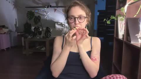 Image of Full archive of holydori nude recordings. Monitor and record holydori for free from Chaturbate.