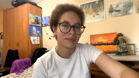 Image of Full archive of honey_glimmer nude recordings. Monitor and record honey_glimmer for free from Chaturbate.