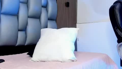 Image of Full archive of hottiesjuls nude recordings. Monitor and record hottiesjuls for free from Chaturbate.