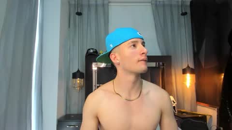 Image of Full archive of hunterheat_ nude recordings. Monitor and record hunterheat_ for free from Chaturbate.