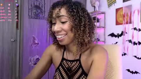 Image of Full archive of i_lulu nude recordings. Monitor and record i_lulu for free from Chaturbate.