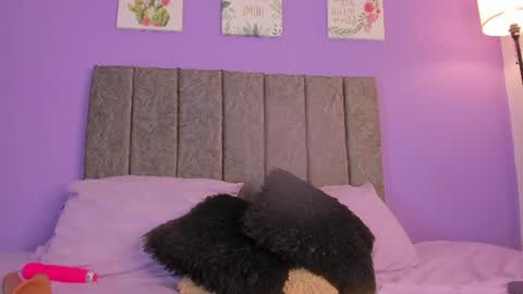 Image of Full archive of iam_alannajones nude recordings. Monitor and record iam_alannajones for free from Chaturbate.
