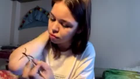 Image of Full archive of illaauyeung nude recordings. Monitor and record illaauyeung for free from Chaturbate.