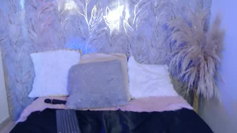 Image of Full archive of isabellj28 nude recordings. Monitor and record isabellj28 for free from Chaturbate.