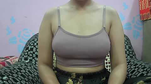 Image of Full archive of ishika_singh_ nude recordings. Monitor and record ishika_singh_ for free from Chaturbate.