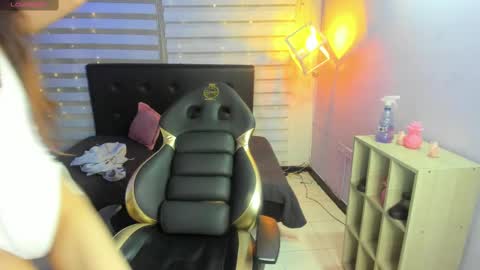 Image of Full archive of issa_montiel_ nude recordings. Monitor and record issa_montiel_ for free from Chaturbate.