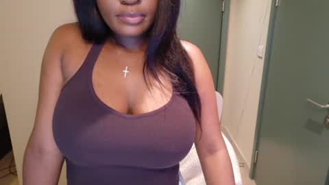 Image of Full archive of itsanna_b nude recordings. Monitor and record itsanna_b for free from Chaturbate.