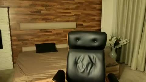 Image of Full archive of ivanhydee nude recordings. Monitor and record ivanhydee for free from Chaturbate.