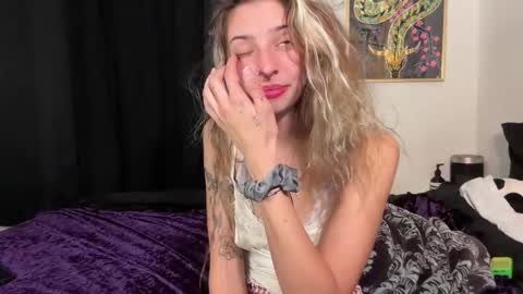 Image of Full archive of ivygrayx nude recordings. Monitor and record ivygrayx for free from Chaturbate.