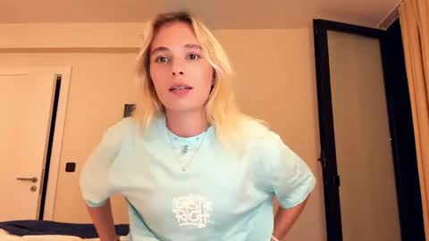 Image of Full archive of janeeiland nude recordings. Monitor and record janeeiland for free from Chaturbate.
