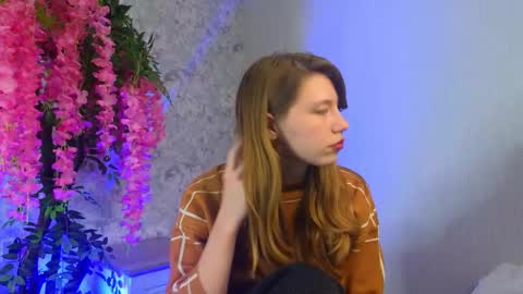Image of Full archive of janetbarker nude recordings. Monitor and record janetbarker for free from Chaturbate.
