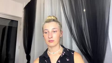 Image of Full archive of jenetrigg nude recordings. Monitor and record jenetrigg for free from Chaturbate.