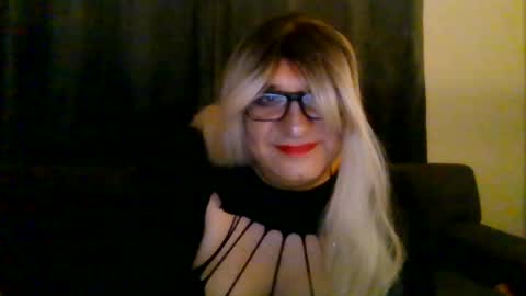 Image of Full archive of jenniferkneels nude recordings. Monitor and record jenniferkneels for free from Chaturbate.