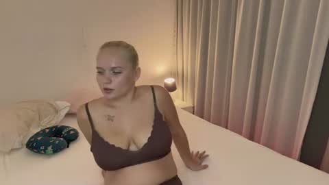 Image of Full archive of jennyfery nude recordings. Monitor and record jennyfery for free from Chaturbate.