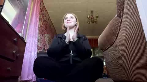 Image of Full archive of joannseigle nude recordings. Monitor and record joannseigle for free from Chaturbate.