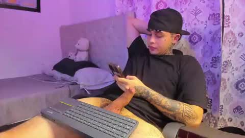Image of Full archive of juan_alvarez18 nude recordings. Monitor and record juan_alvarez18 for free from Chaturbate.
