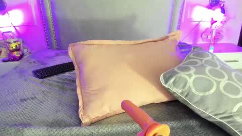 Image of Full archive of julianna_cutte nude recordings. Monitor and record julianna_cutte for free from Chaturbate.