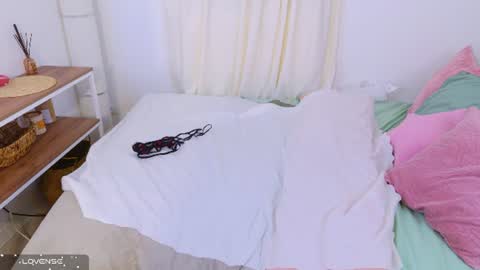 Image of Full archive of kamakur_a nude recordings. Monitor and record kamakur_a for free from Chaturbate.