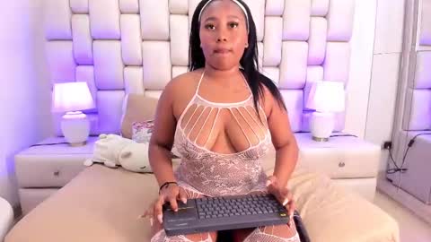 Image of Full archive of kamy_benet nude recordings. Monitor and record kamy_benet for free from Chaturbate.