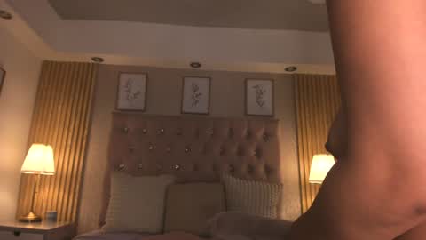 Image of Full archive of kamy_glam nude recordings. Monitor and record kamy_glam for free from Chaturbate.