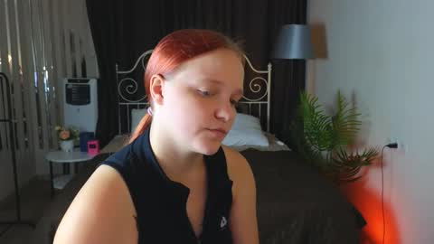 Image of Full archive of kelly_lily_tender nude recordings. Monitor and record kelly_lily_tender for free from Chaturbate.