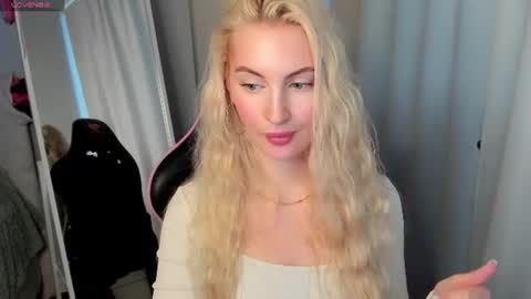 Image of Full archive of kimmy1_powell nude recordings. Monitor and record kimmy1_powell for free from Chaturbate.