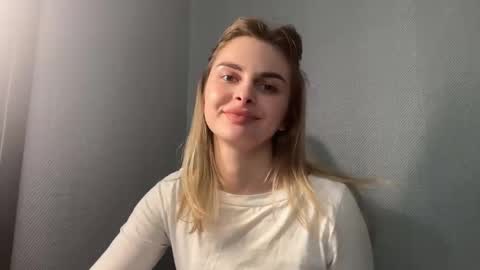 Image of Full archive of kiss_alexandra nude recordings. Monitor and record kiss_alexandra for free from Chaturbate.