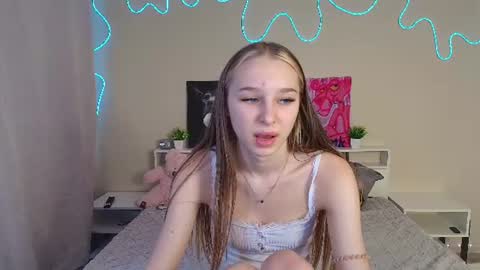 Image of Full archive of kitsuneyx nude recordings. Monitor and record kitsuneyx for free from Chaturbate.