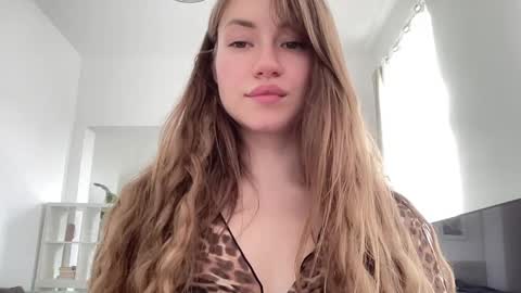 Image of Full archive of la_seductrice nude recordings. Monitor and record la_seductrice for free from Chaturbate.