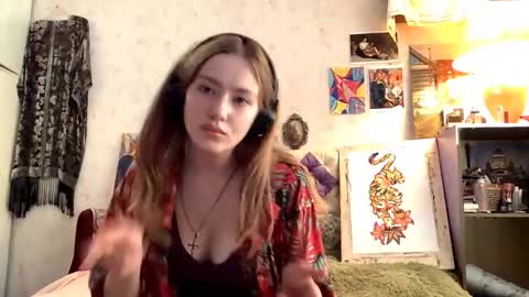 Image of Full archive of lauranstrine nude recordings. Monitor and record lauranstrine for free from Chaturbate.