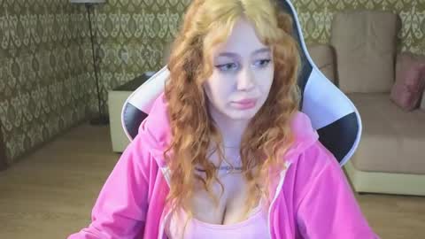 Image of Full archive of laylaura nude recordings. Monitor and record laylaura for free from Chaturbate.