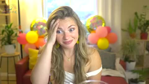 Image of Full archive of leahsunshine nude recordings. Monitor and record leahsunshine for free from Chaturbate.