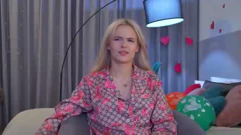 Image of Full archive of lealamour nude recordings. Monitor and record lealamour for free from Chaturbate.