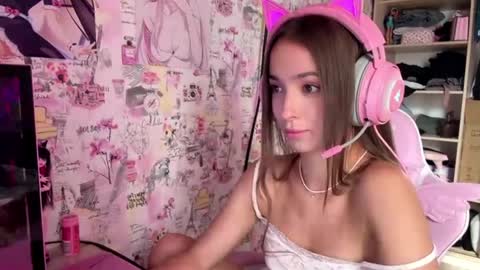 Image of Full archive of les1k nude recordings. Monitor and record les1k for free from Chaturbate.