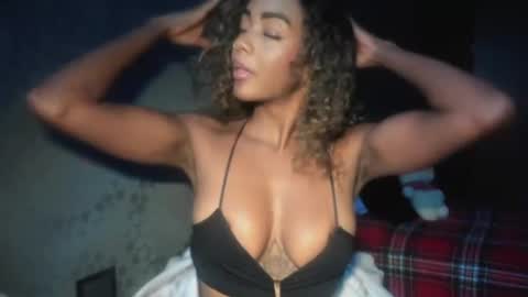 Image of Full archive of lexy_squirt_queen nude recordings. Monitor and record lexy_squirt_queen for free from Chaturbate.