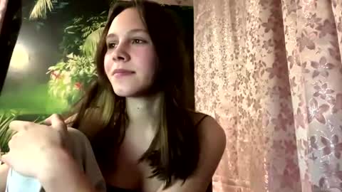 Image of Full archive of lianeyontz nude recordings. Monitor and record lianeyontz for free from Chaturbate.