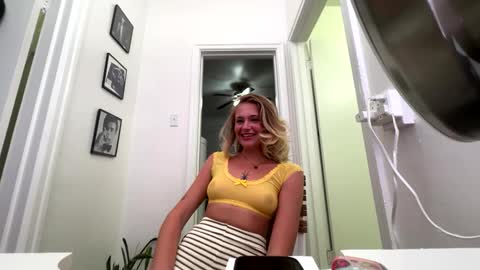 Image of Full archive of lillersss nude recordings. Monitor and record lillersss for free from Chaturbate.