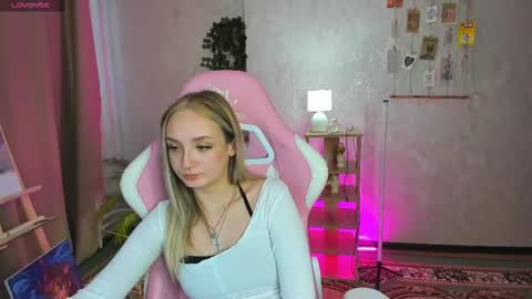 Image of Full archive of lillian_blake nude recordings. Monitor and record lillian_blake for free from Chaturbate.