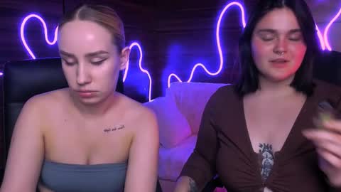 Image of Full archive of lilu_row nude recordings. Monitor and record lilu_row for free from Chaturbate.