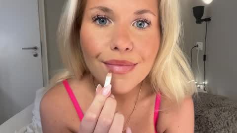 Image of Full archive of lilypop7 nude recordings. Monitor and record lilypop7 for free from Chaturbate.