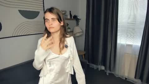Image of Full archive of lindyminahan nude recordings. Monitor and record lindyminahan for free from Chaturbate.