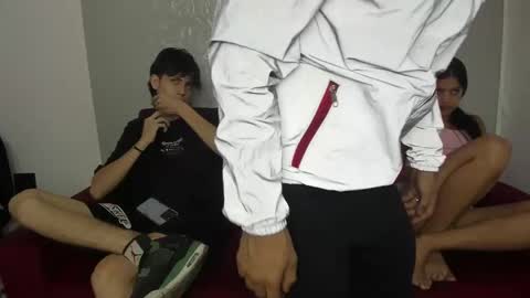 Image of Full archive of little_daphne nude recordings. Monitor and record little_daphne for free from Chaturbate.