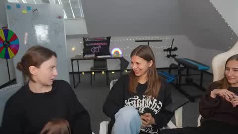 Image of Full archive of livehub054 nude recordings. Monitor and record livehub054 for free from Chaturbate.