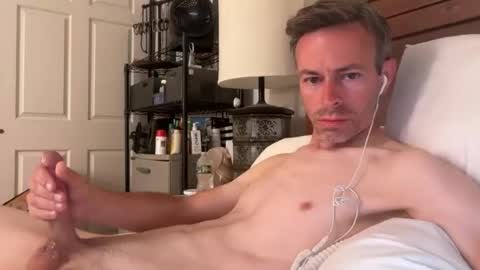 Image of Full archive of living0131 nude recordings. Monitor and record living0131 for free from Chaturbate.